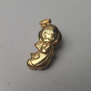 Precious Moments Angel Pin